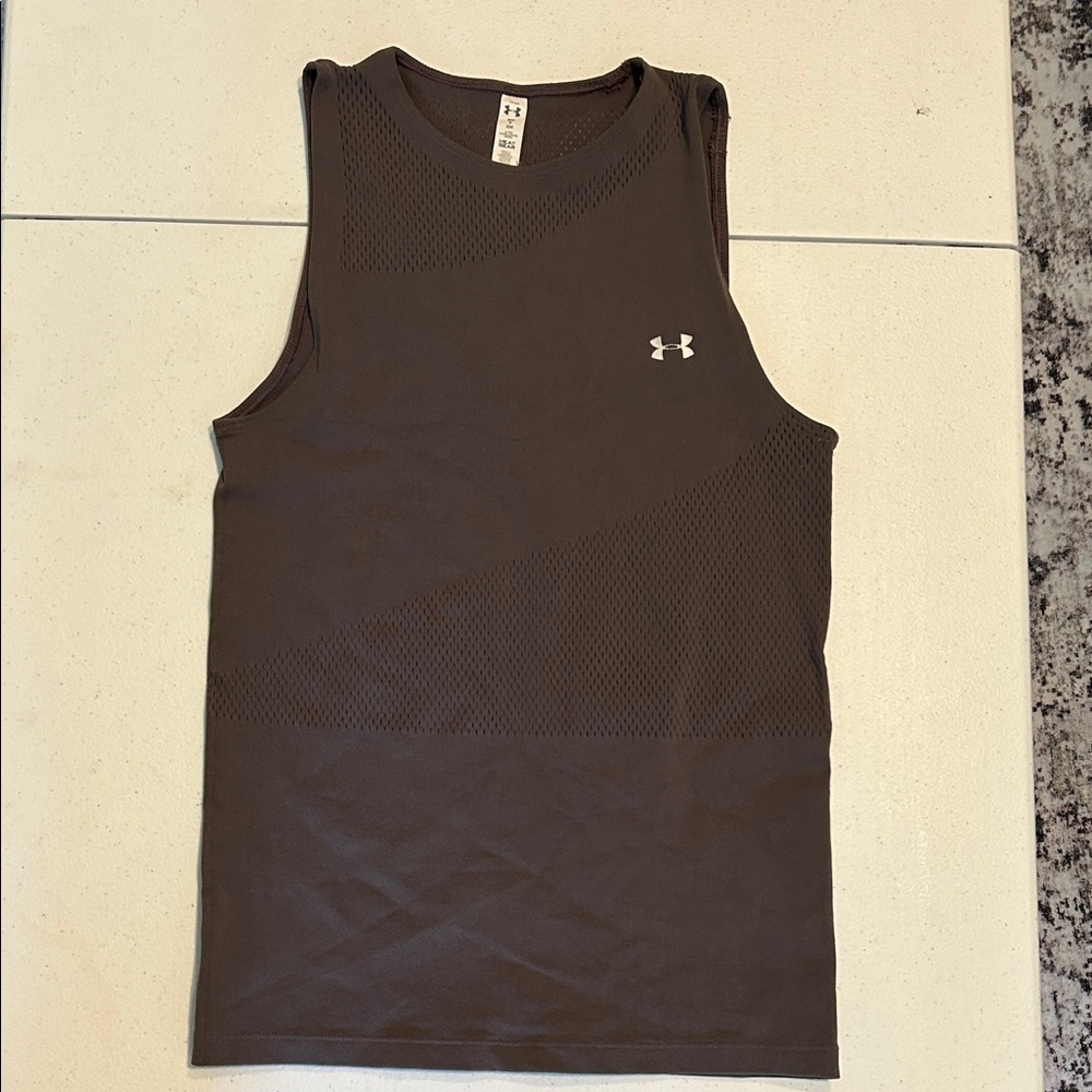 Under Armour Womens Heat Geqr Mauve Tank Top Small